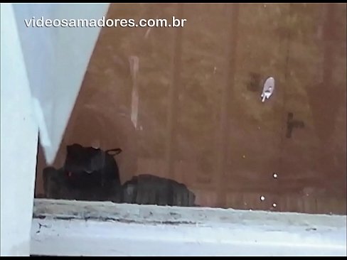 ❤️ Hombre cachondo mirando a su novia con otro chico, grabando un vídeo de follada sin molestar a la pareja ☑ Porno en es.mouthporn.ru ❌️