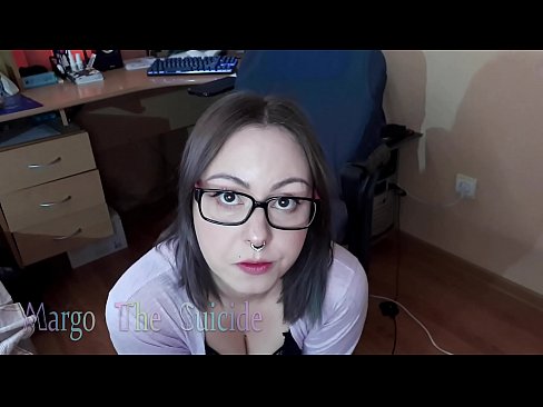 ❤️ Chica sexy con gafas chupa consolador profundamente en la cámara ☑ Porno en es.mouthporn.ru ❌️